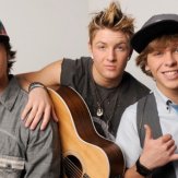 Emblem3